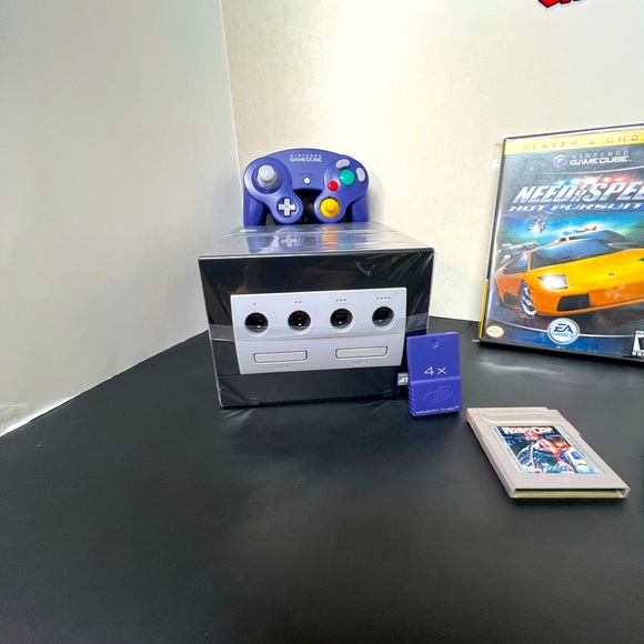 Nintendo Gamecube & Gameboy Player Bundle - Picture 2 of 7